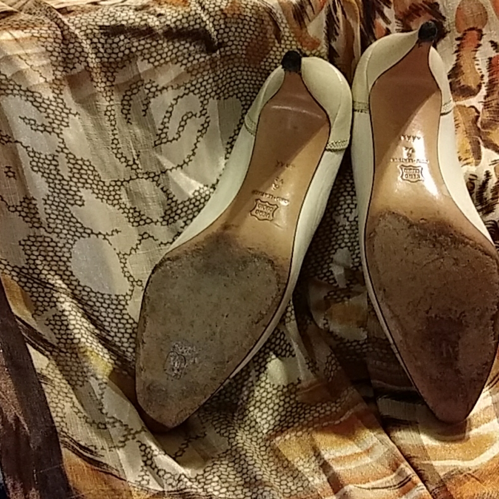 Shoes - Picture 3 of 3